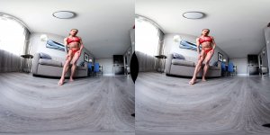 Diana Schnaidt, Virtual Reality Video (8K)  Virtual Reality Photo Set, virtual reality video, female bodybuilder, female muscle, fbb, vr, muscular woman, Vintage Female Muscle, girls with muscle, FTVideo 8k resolution